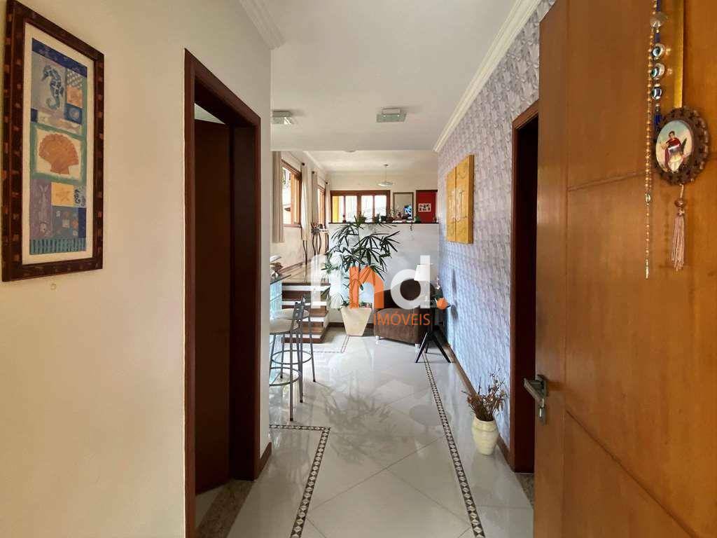 Casa de Condomínio à venda com 3 quartos, 361m² - Foto 4