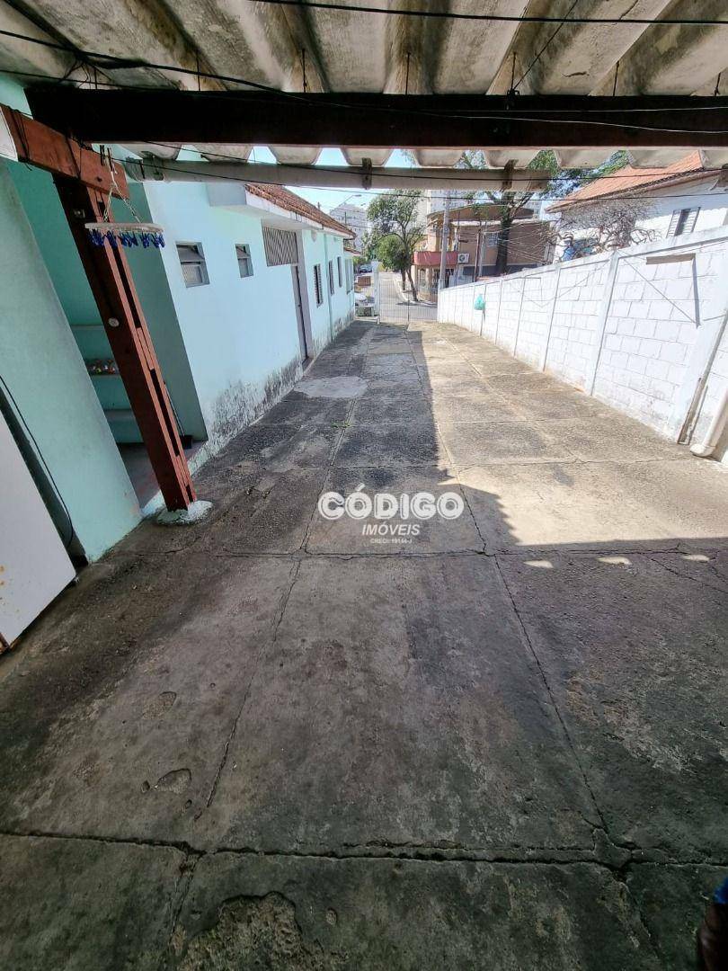 Casa à venda com 4 quartos, 150m² - Foto 2