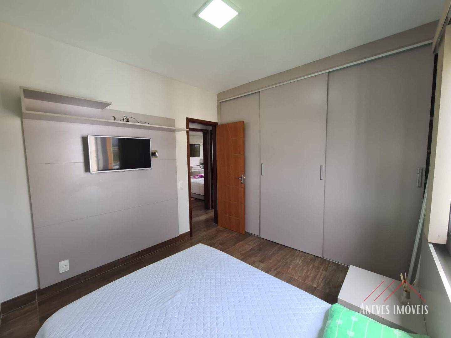 Apartamento para alugar com 3 quartos, 103m² - Foto 5