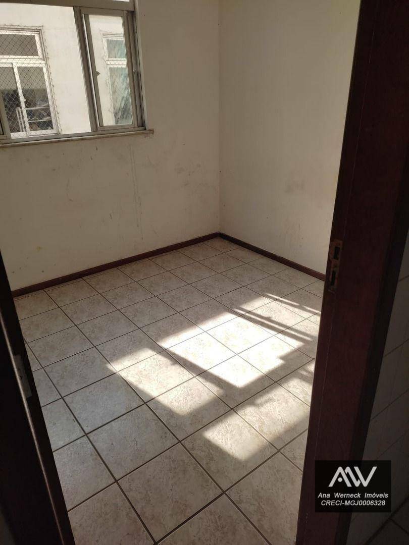 Apartamento à venda com 3 quartos, 70m² - Foto 12