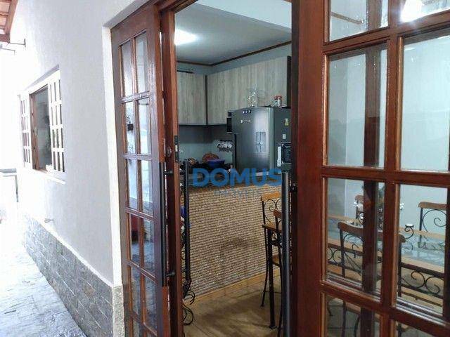 Sobrado à venda com 5 quartos, 200m² - Foto 8