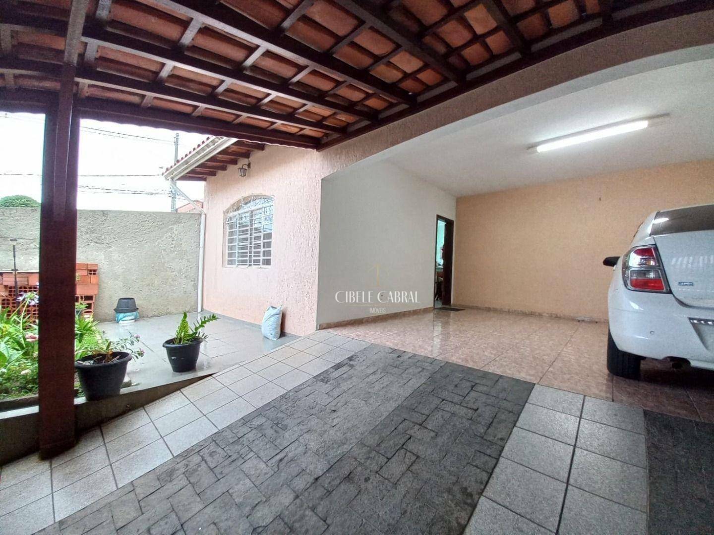 Casa à venda com 3 quartos, 140m² - Foto 2