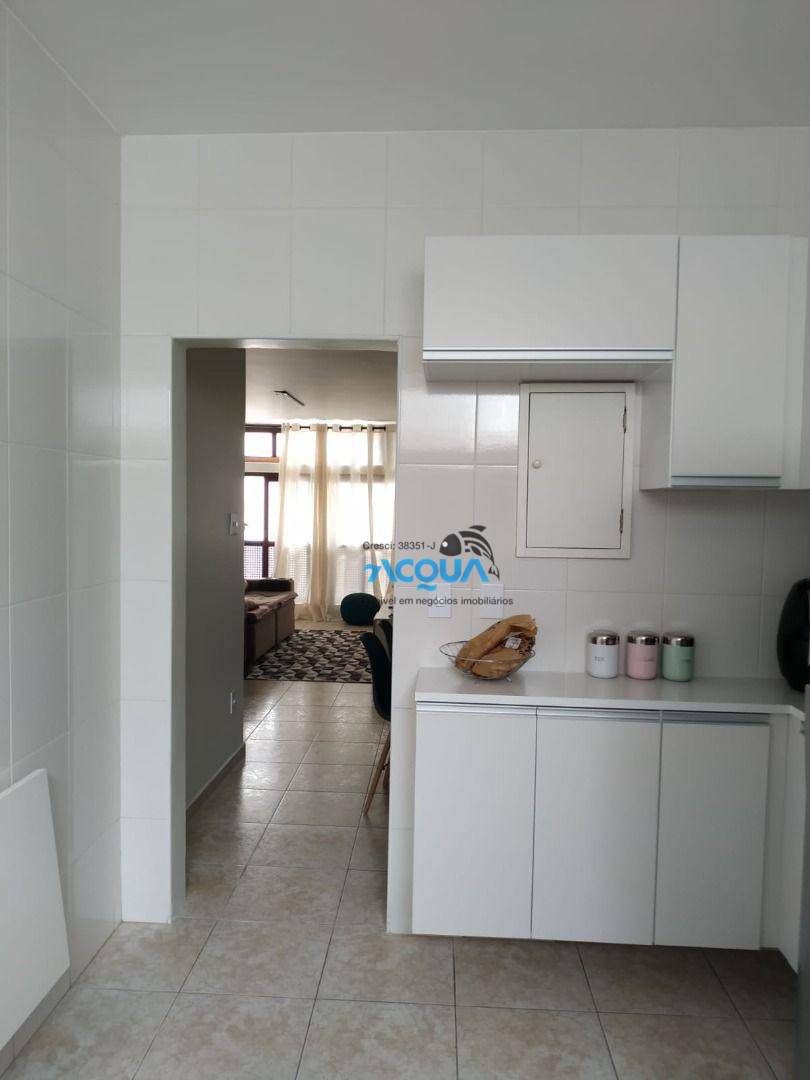 Apartamento à venda com 2 quartos, 70m² - Foto 4