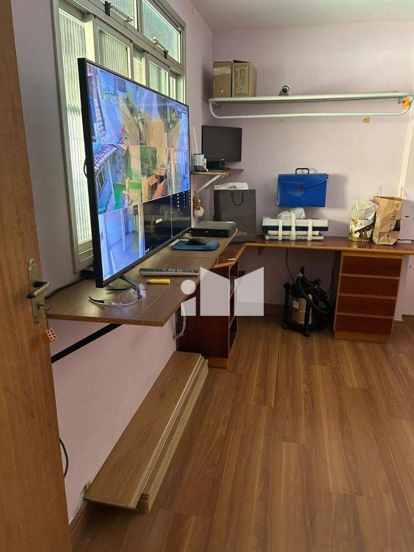 Casa de Condomínio à venda com 4 quartos, 214m² - Foto 12