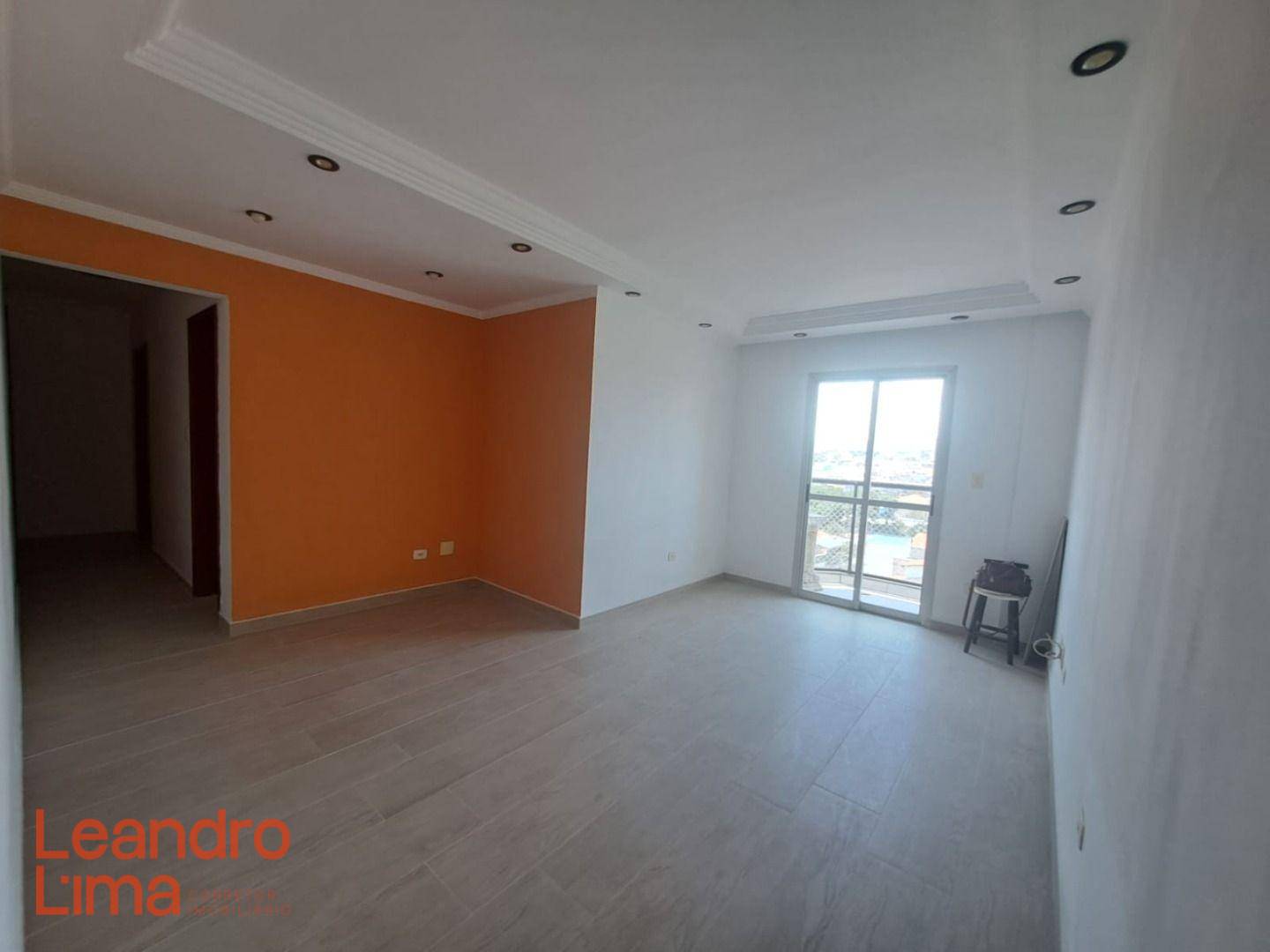 Apartamento para alugar com 3 quartos, 76m² - Foto 1