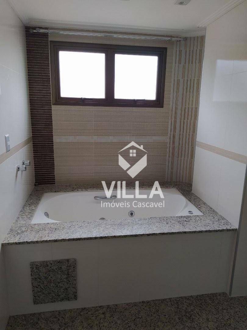 Apartamento à venda com 3 quartos, 184m² - Foto 17