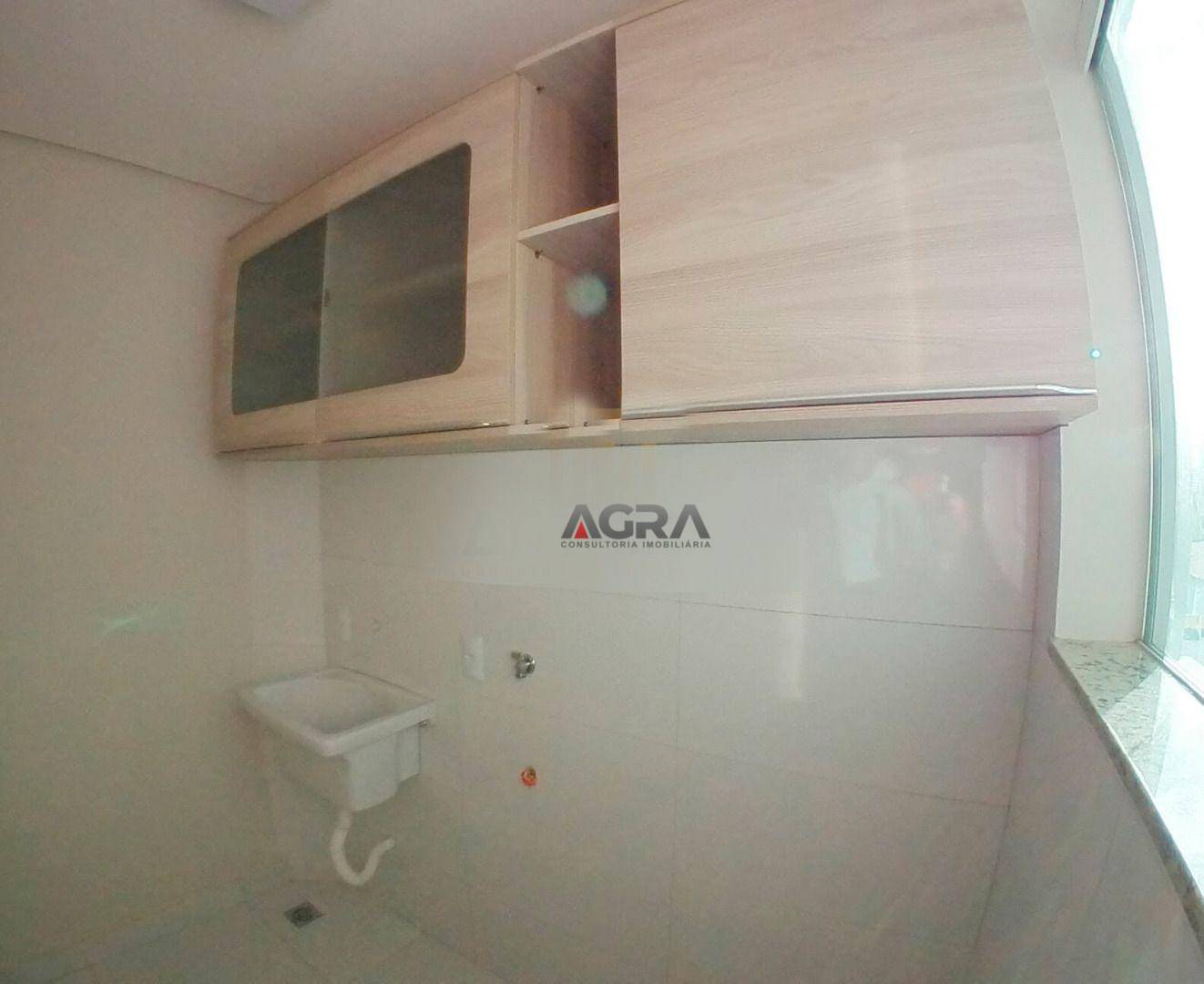 Apartamento à venda com 3 quartos, 76m² - Foto 5