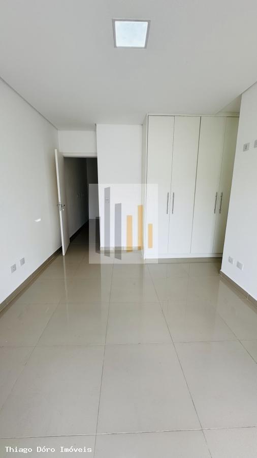 Casa à venda com 3 quartos, 140m² - Foto 18