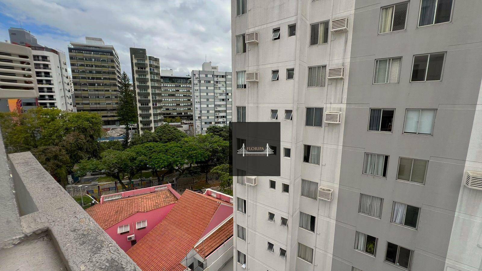 Apartamento à venda com 3 quartos, 89m² - Foto 4