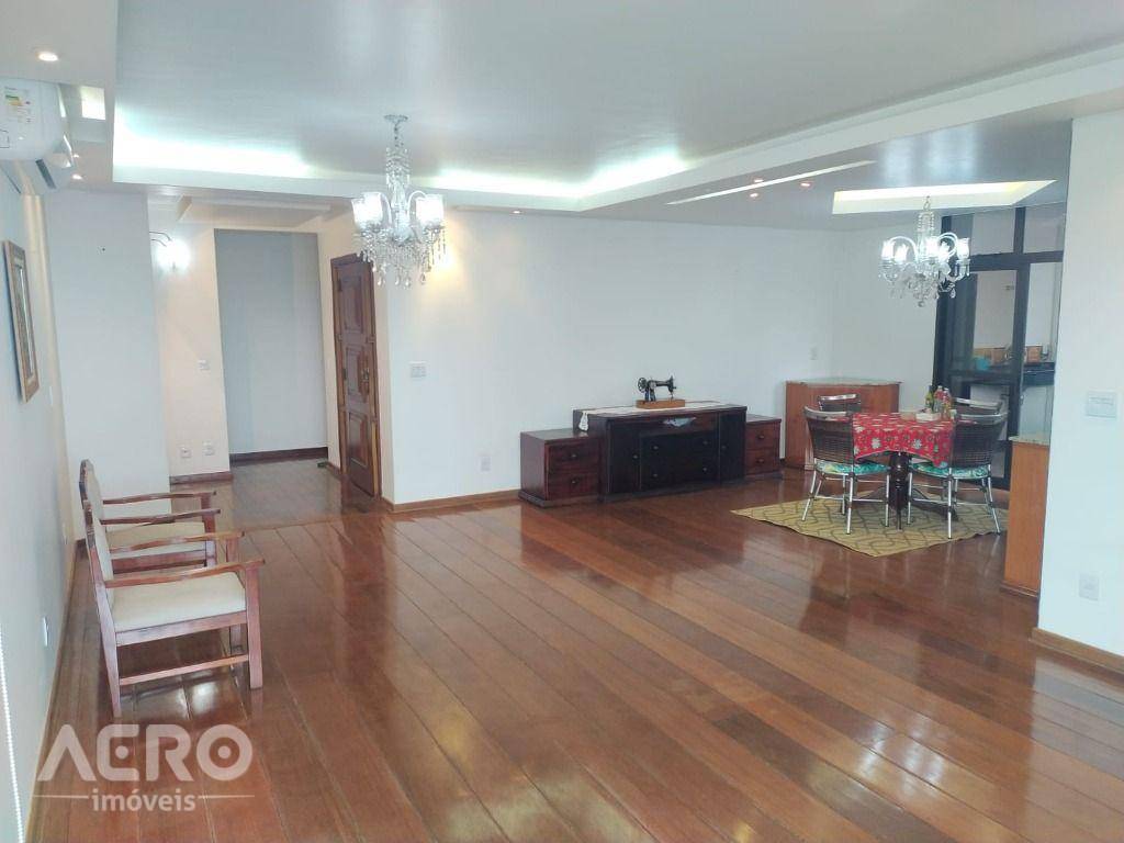 Apartamento à venda com 3 quartos, 240m² - Foto 11