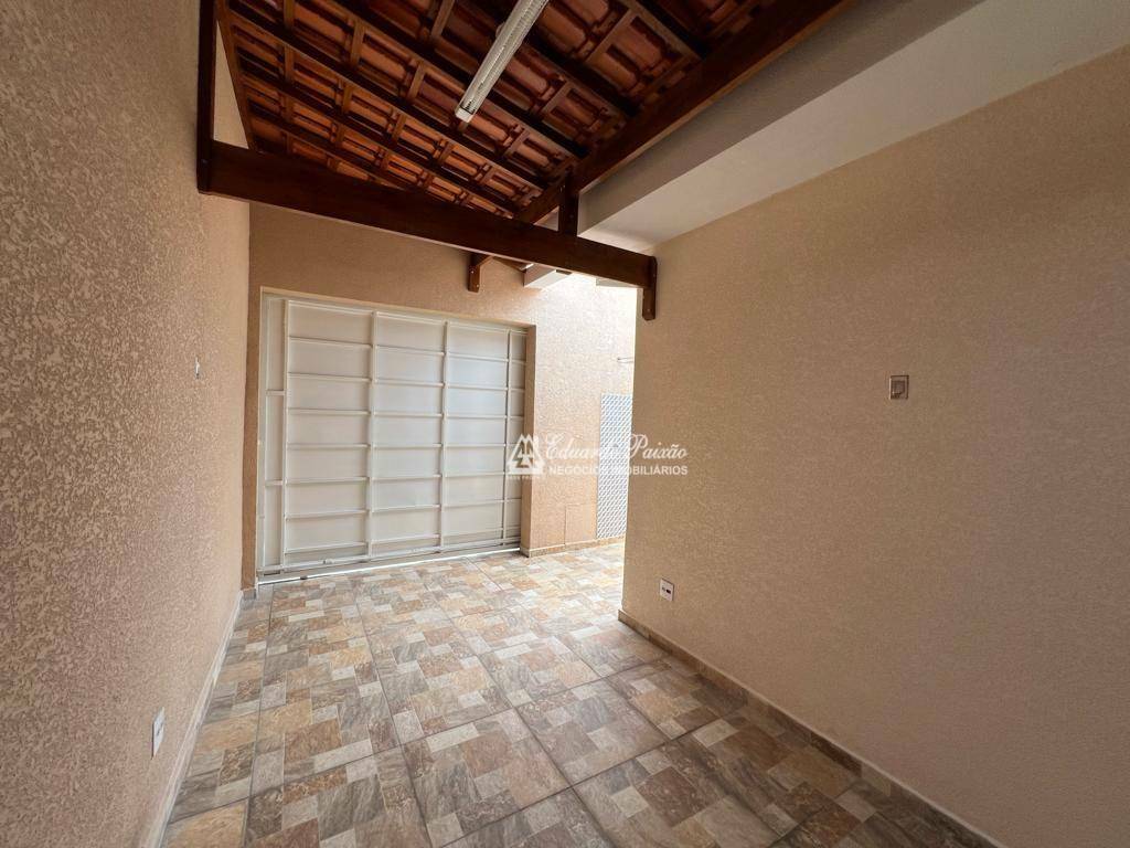 Casa à venda com 3 quartos, 130m² - Foto 21