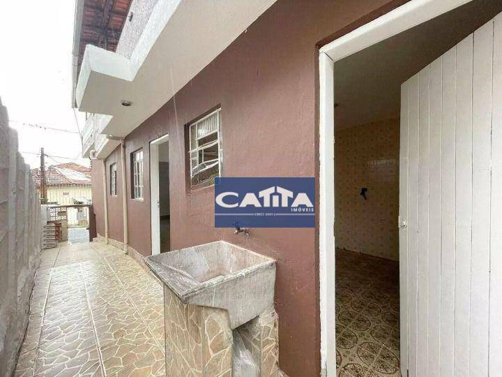 Casa para alugar com 2 quartos, 55m² - Foto 2