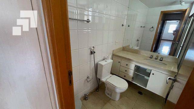 Apartamento para alugar com 4 quartos, 170m² - Foto 51