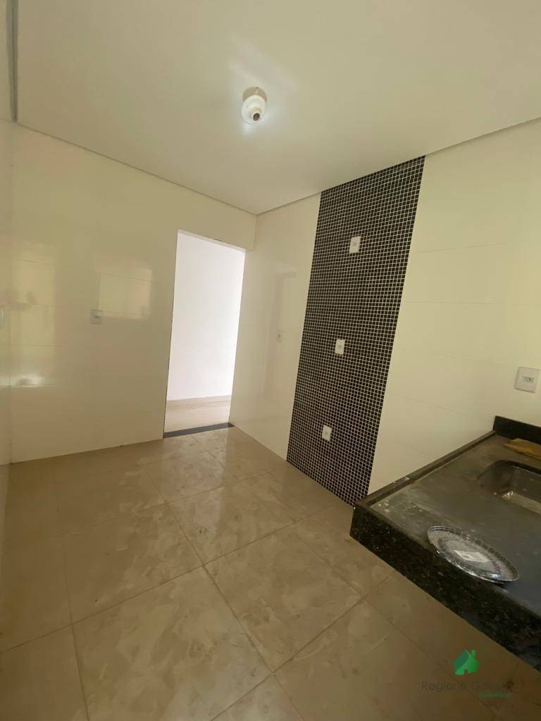 Casa à venda com 3 quartos, 80m² - Foto 18