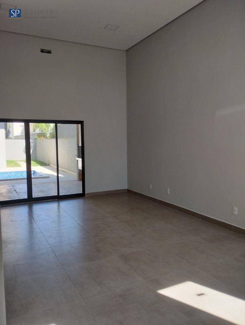 Casa de Condomínio à venda com 3 quartos, 190m² - Foto 2