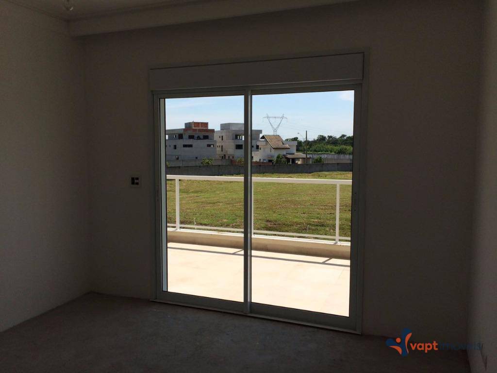 Sobrado à venda com 4 quartos, 302m² - Foto 6