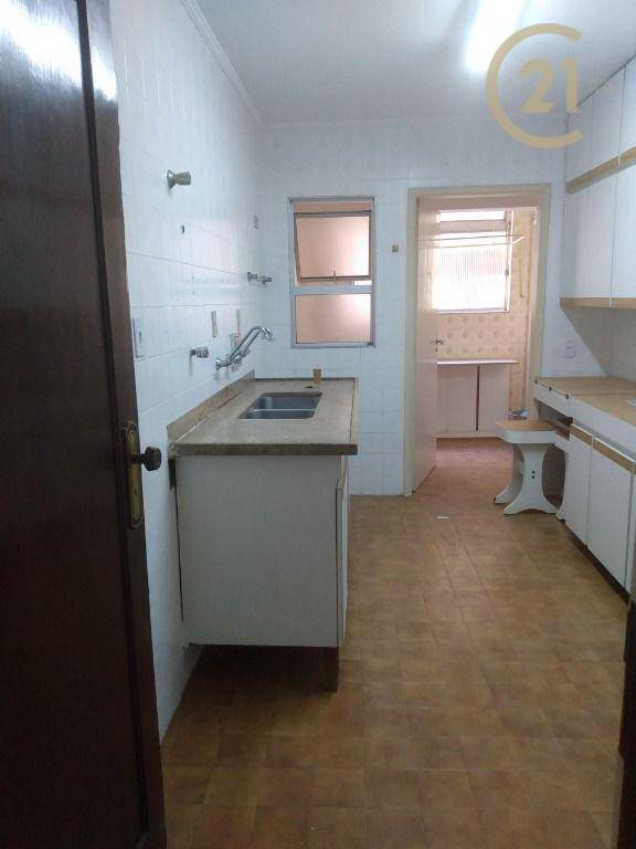 Apartamento à venda com 2 quartos, 96m² - Foto 11