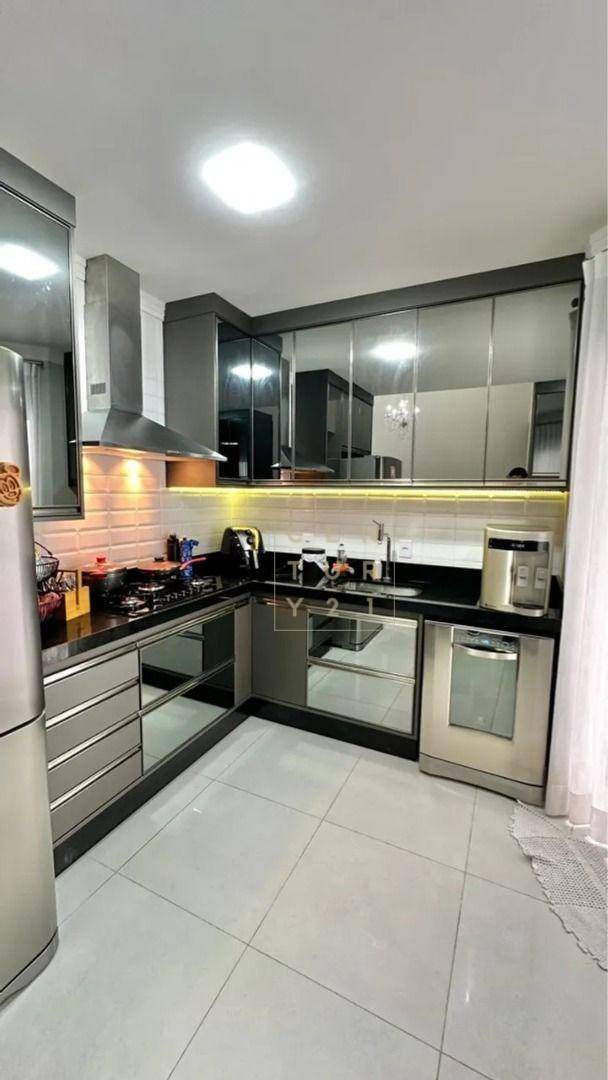 Casa de Condomínio para alugar com 3 quartos, 142m² - Foto 10