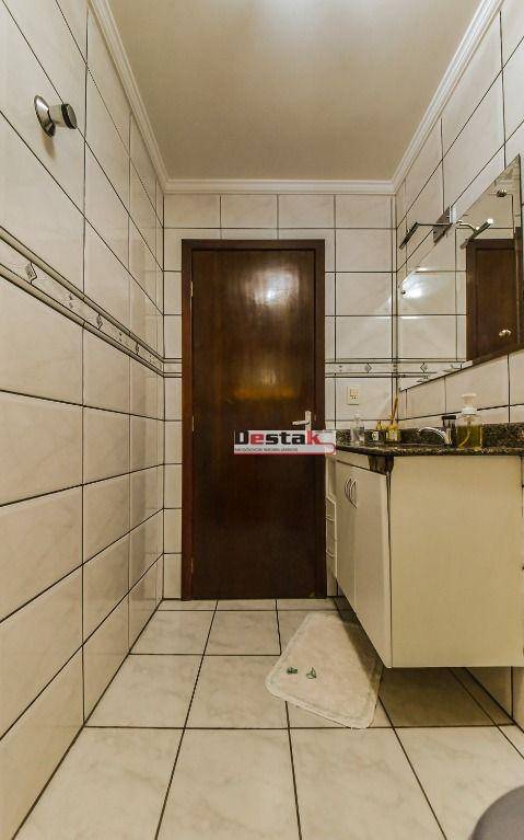 Sobrado à venda com 3 quartos, 181m² - Foto 19