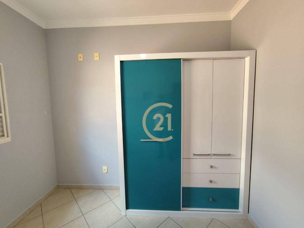 Casa para alugar com 3 quartos, 134m² - Foto 9