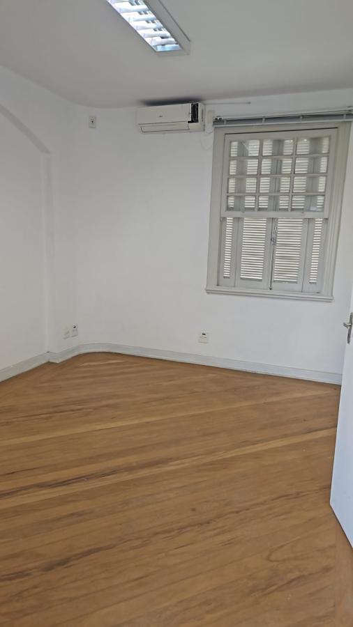 Prédio Inteiro para alugar com 9 quartos, 237m² - Foto 29