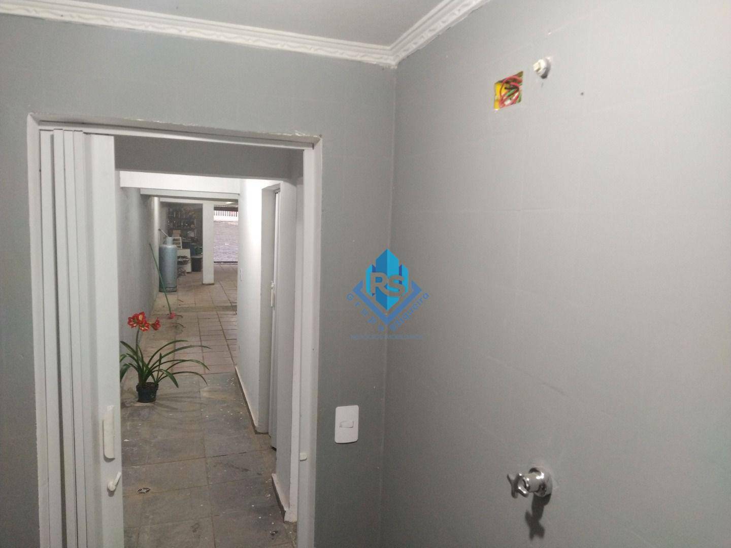 Sobrado à venda e aluguel com 5 quartos, 290m² - Foto 81