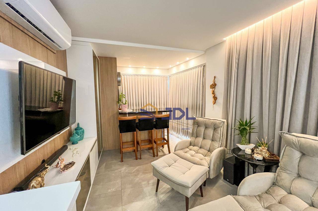 Apartamento à venda com 3 quartos, 112m² - Foto 6