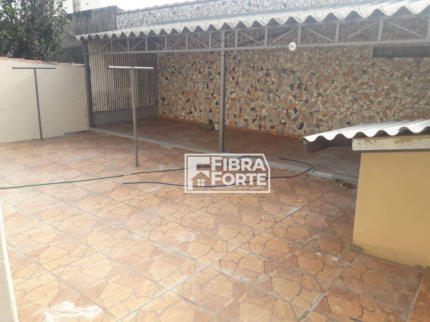 Casa à venda com 4 quartos, 187m² - Foto 17