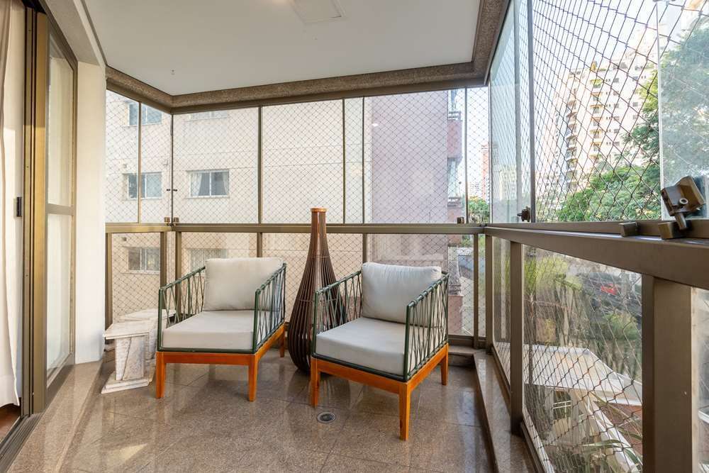 Apartamento à venda com 3 quartos, 193m² - Foto 45