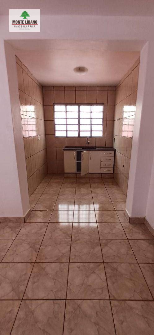 Casa à venda com 3 quartos, 110m² - Foto 14