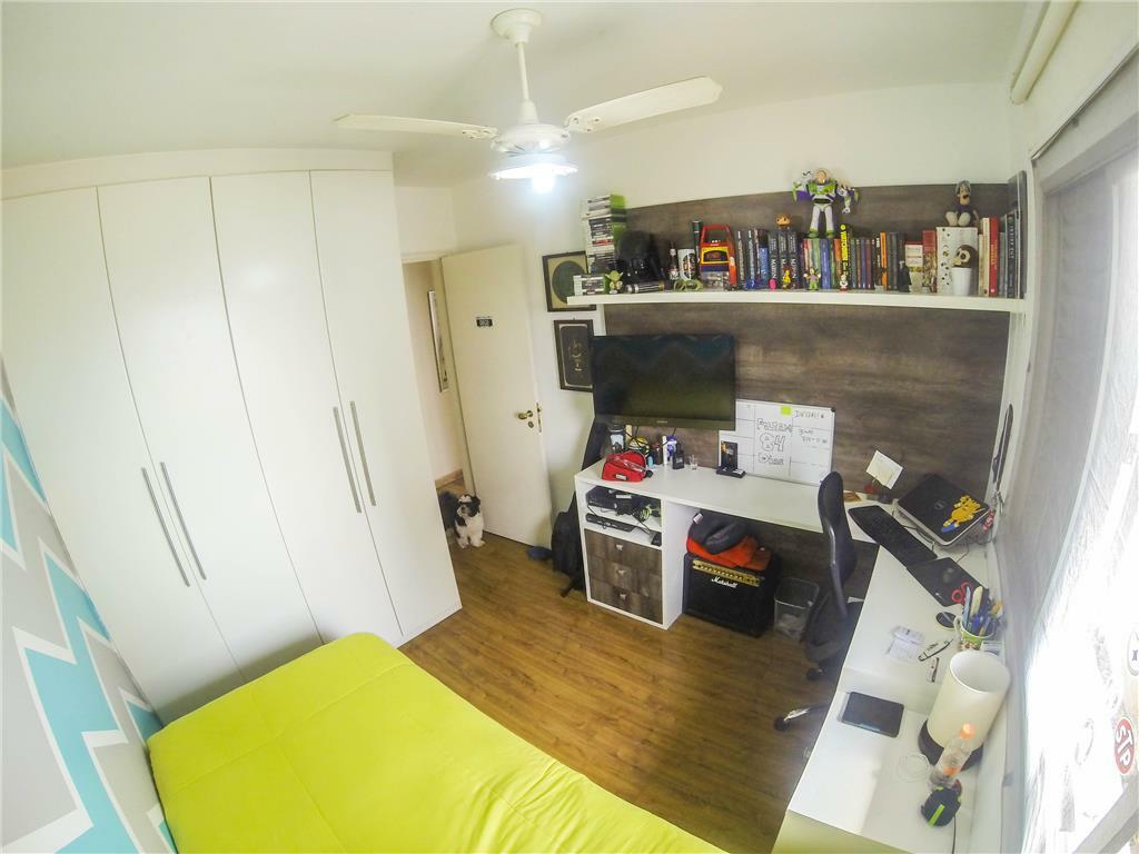 Apartamento à venda com 3 quartos, 90m² - Foto 17