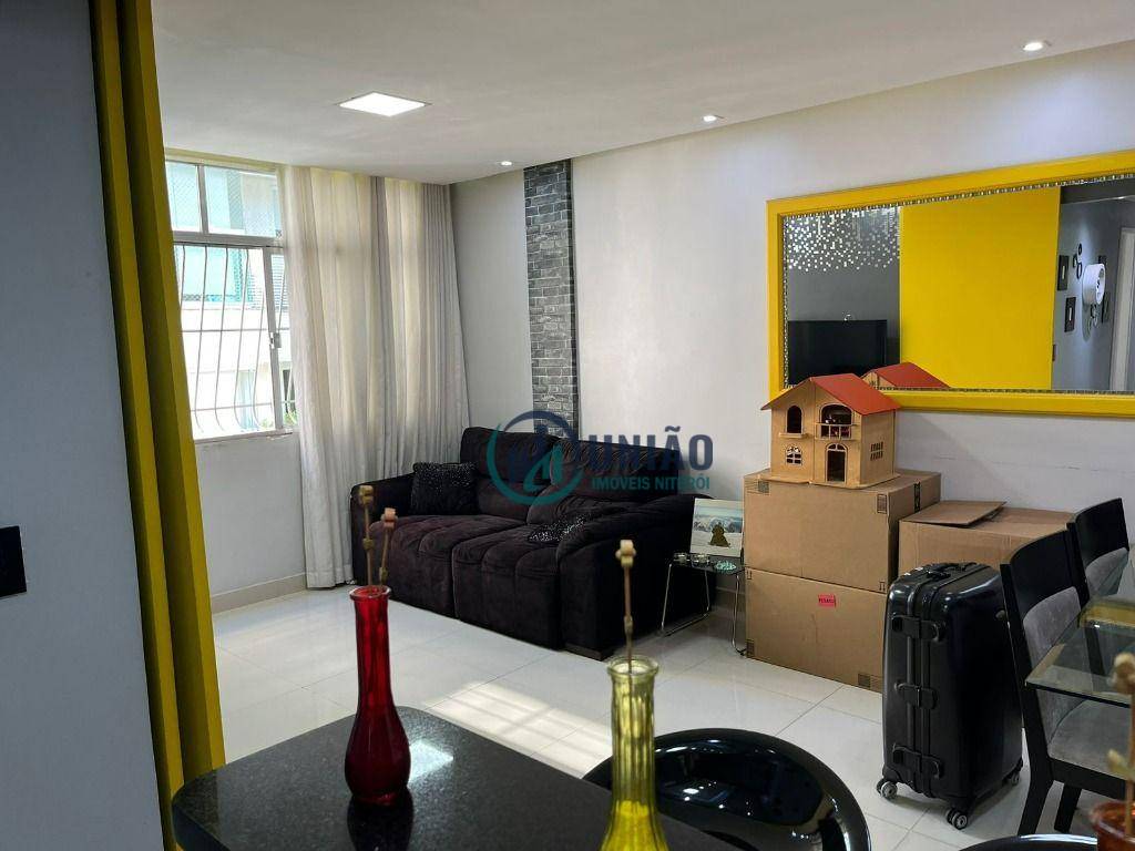 Apartamento à venda com 3 quartos, 130m² - Foto 7