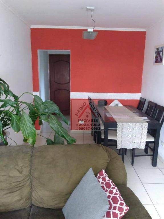 Apartamento à venda com 3 quartos, 70m² - Foto 2