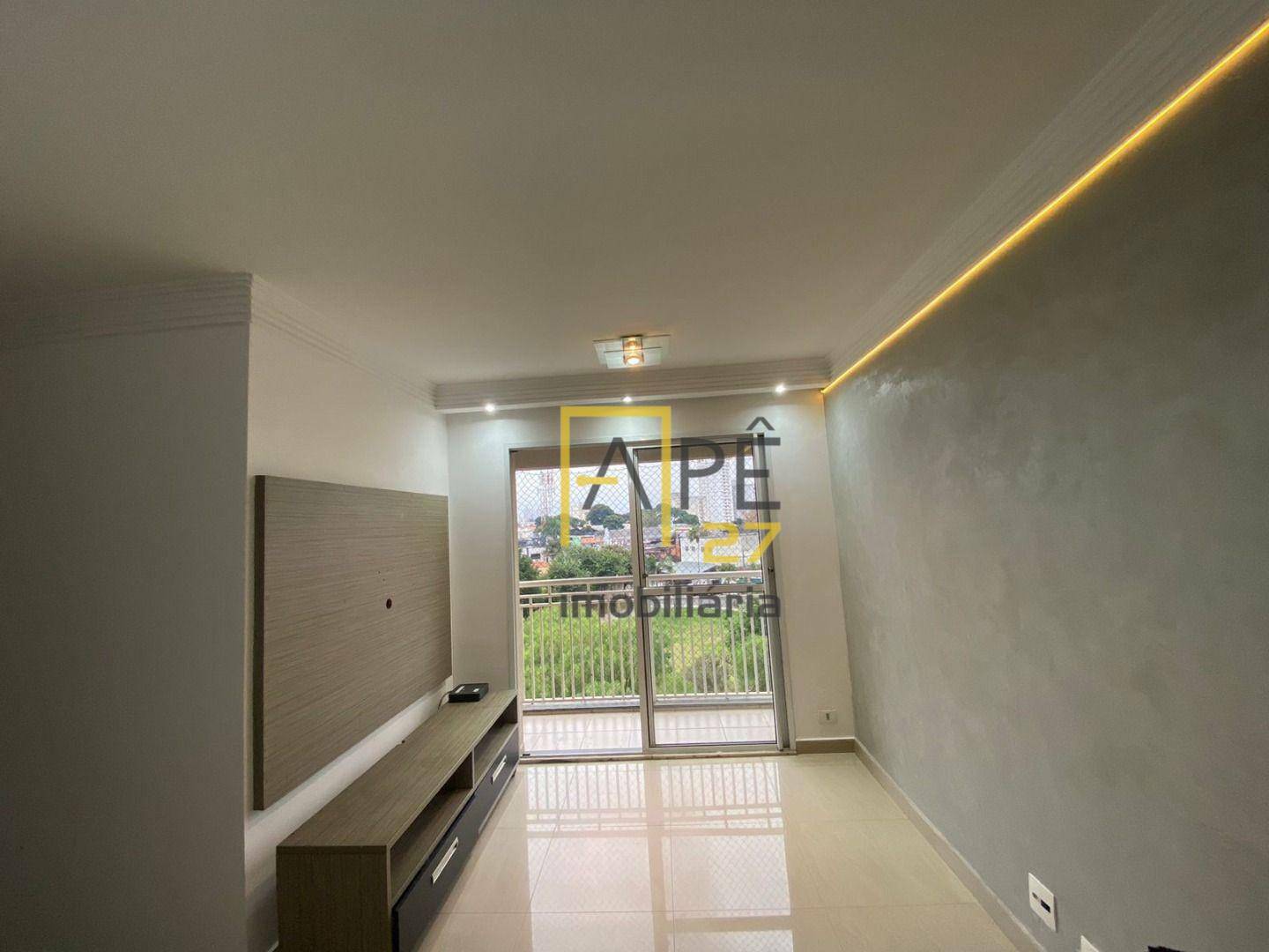 Apartamento para alugar com 3 quartos, 65m² - Foto 9