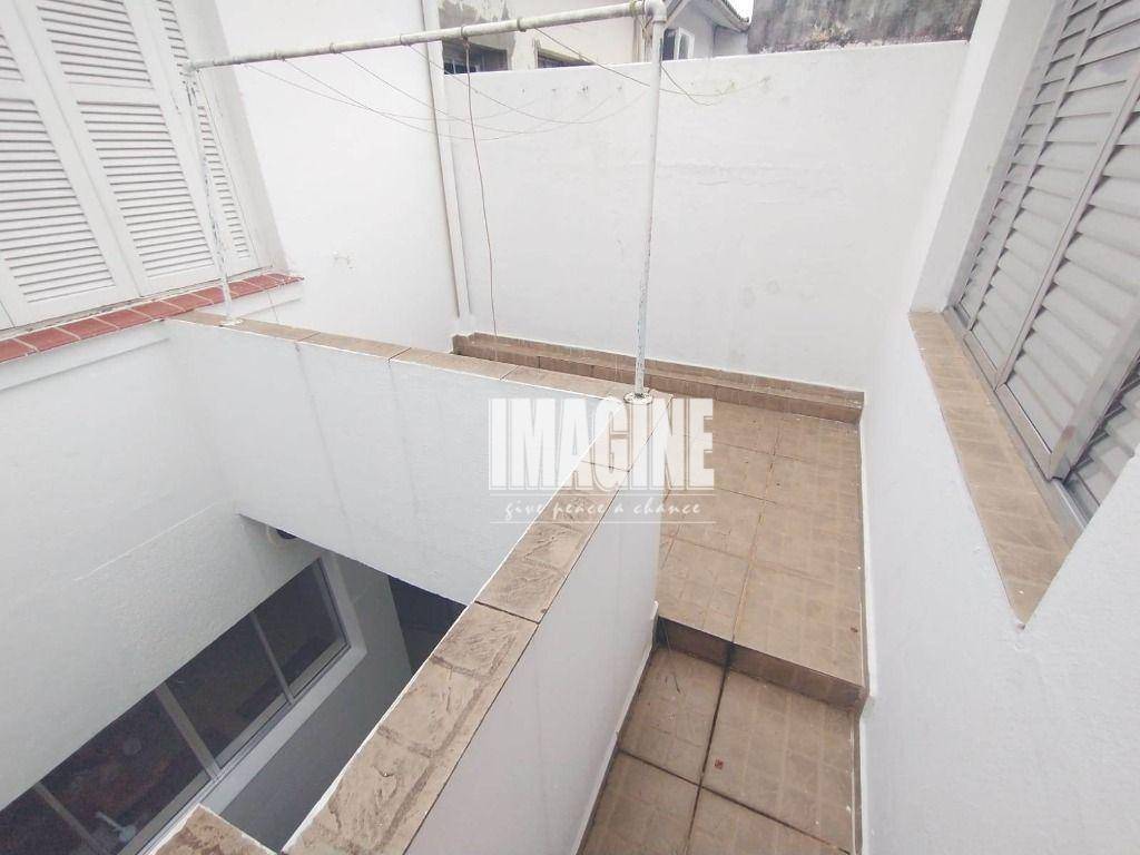 Sobrado à venda com 3 quartos, 140m² - Foto 17