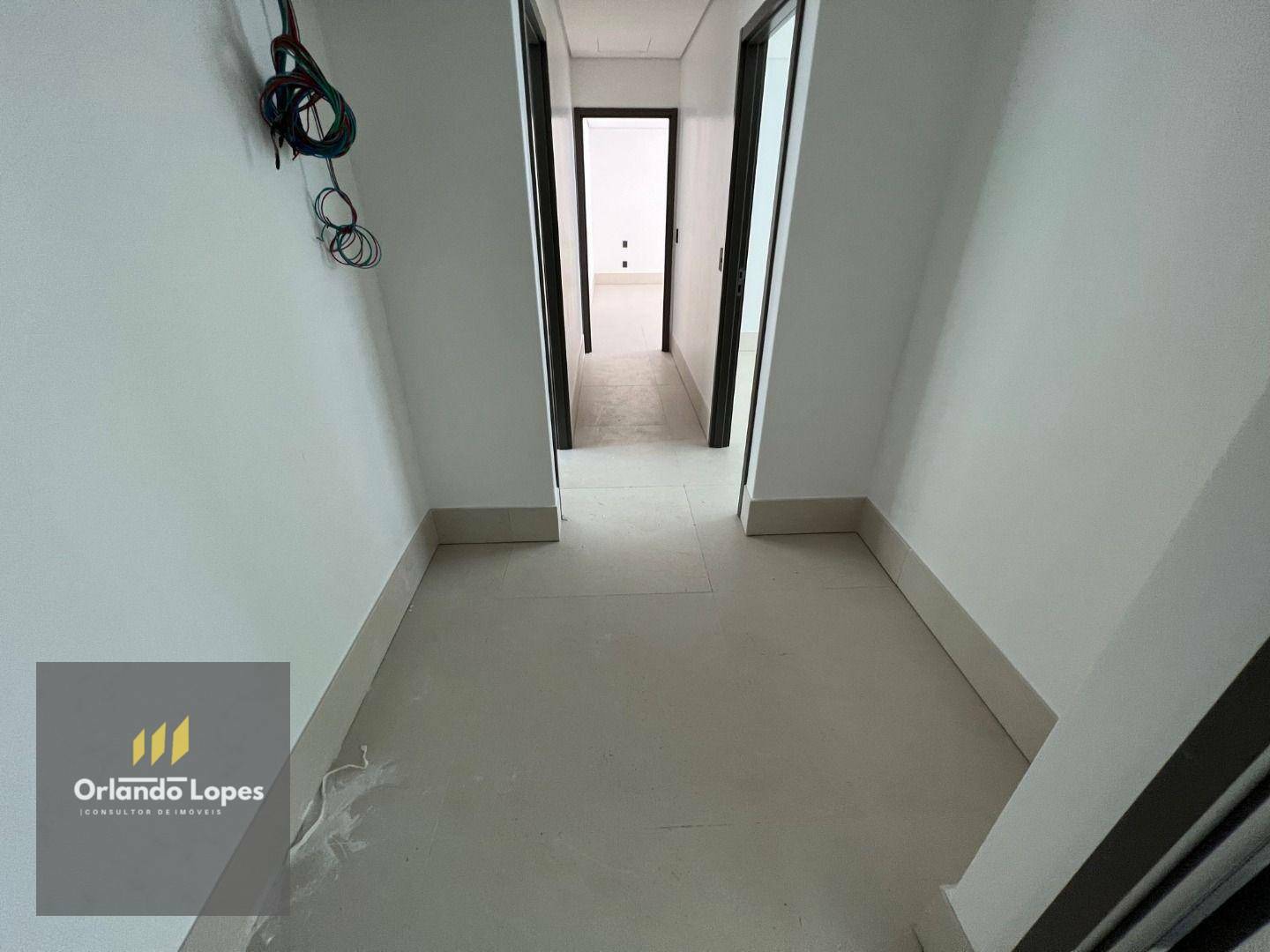 Apartamento à venda com 4 quartos, 288m² - Foto 12