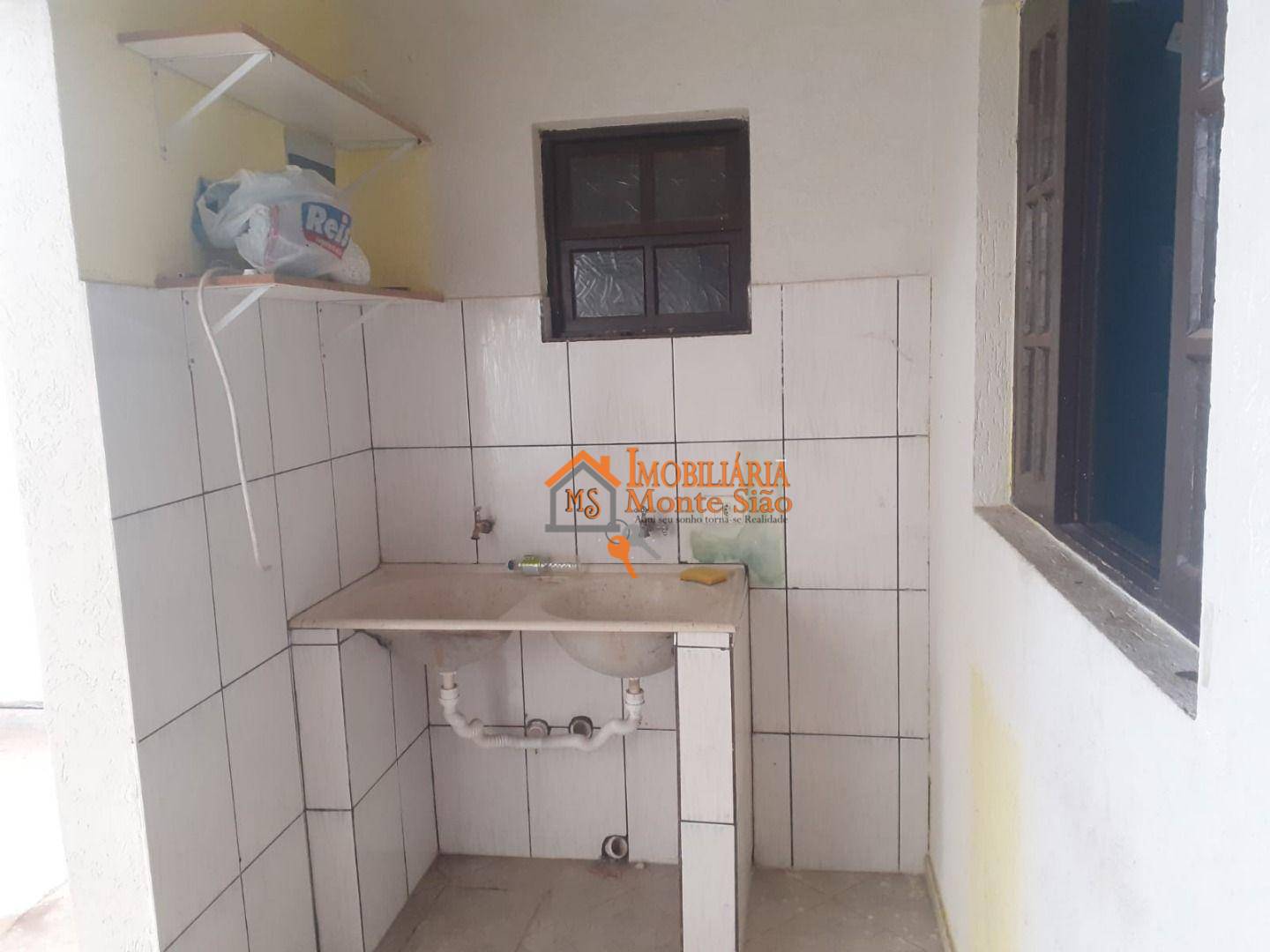 Sobrado à venda com 2 quartos, 200m² - Foto 10