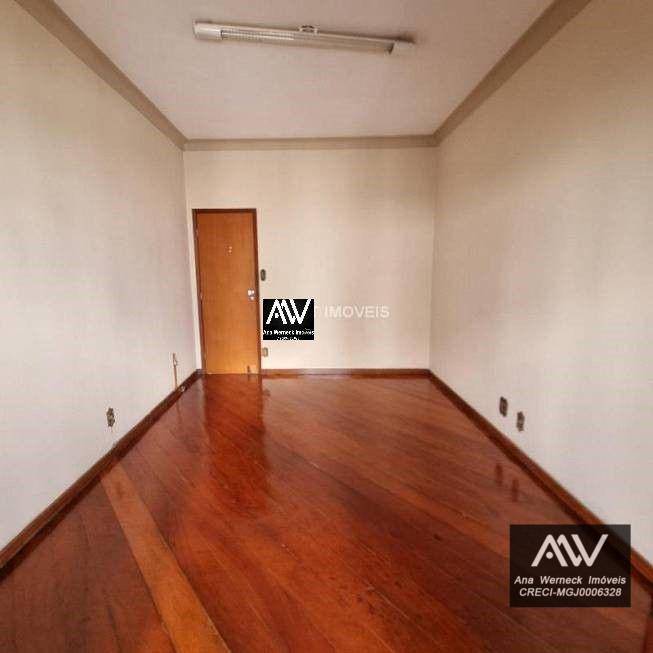 Casa à venda com 3 quartos, 180m² - Foto 15