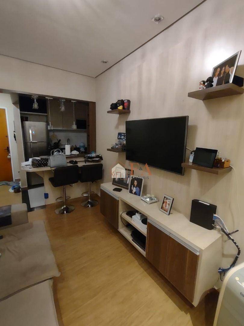 Apartamento à venda com 2 quartos, 56m² - Foto 3