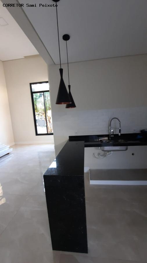 Casa de Condomínio à venda com 3 quartos, 161m² - Foto 9