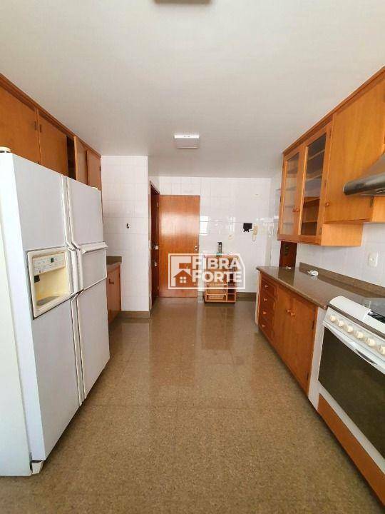 Apartamento à venda com 5 quartos, 280m² - Foto 9