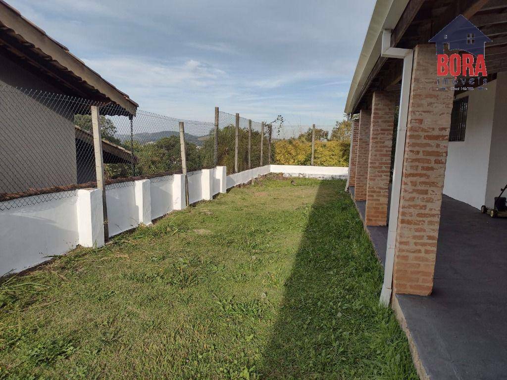 Casa à venda com 3 quartos, 190m² - Foto 11