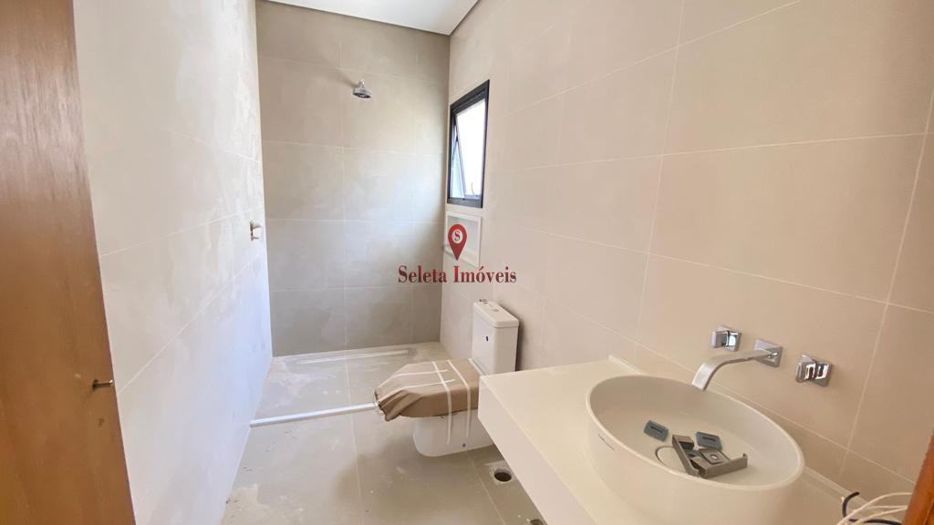Casa à venda com 5 quartos, 298m² - Foto 15