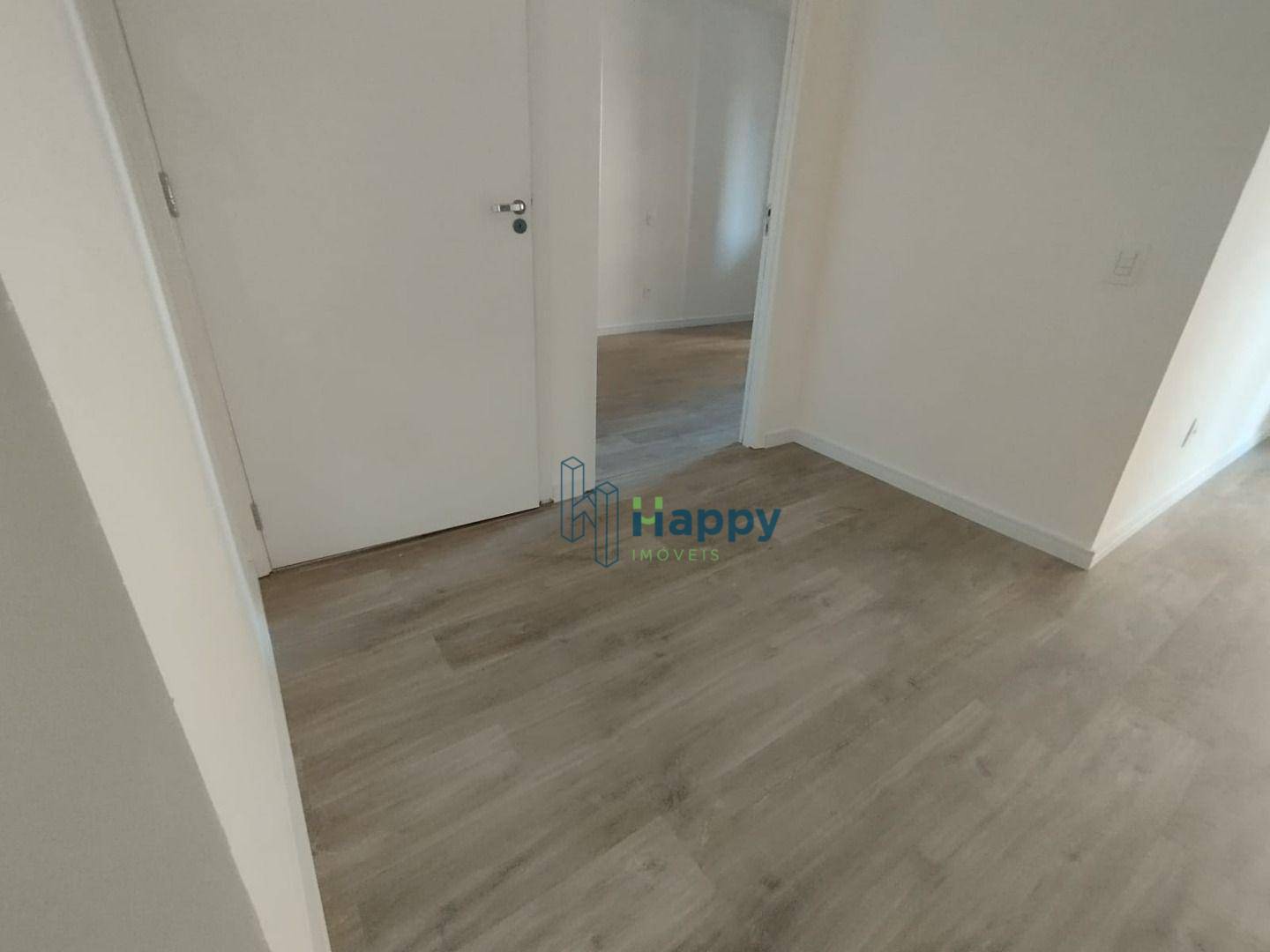 Apartamento à venda com 1 quarto, 60m² - Foto 7