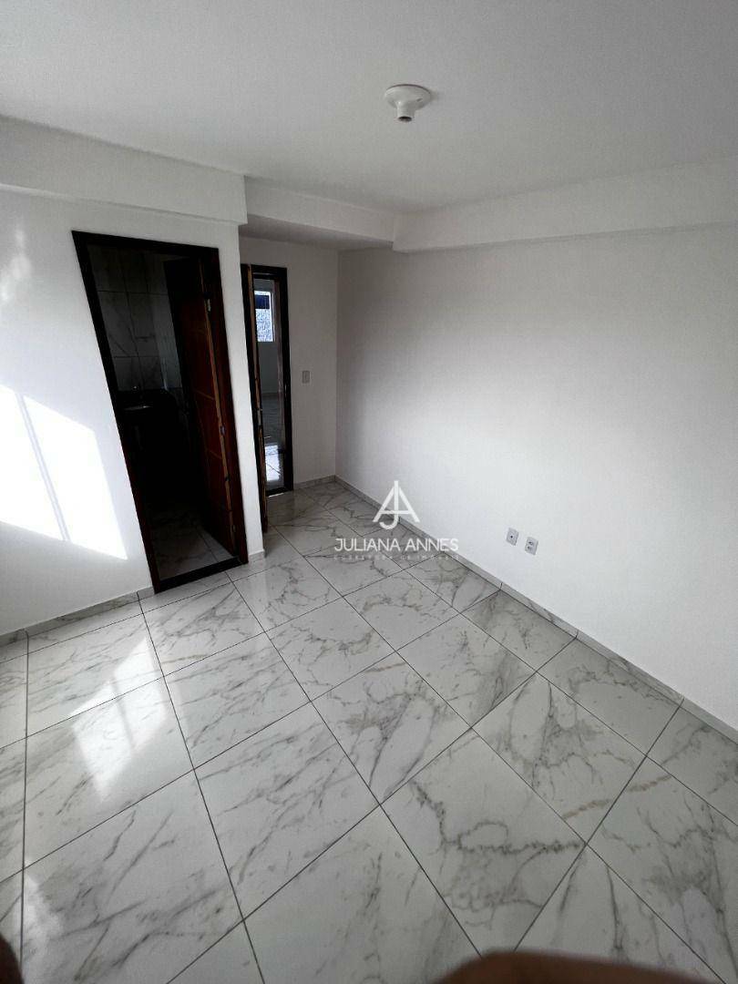 Apartamento à venda com 3 quartos, 70m² - Foto 9