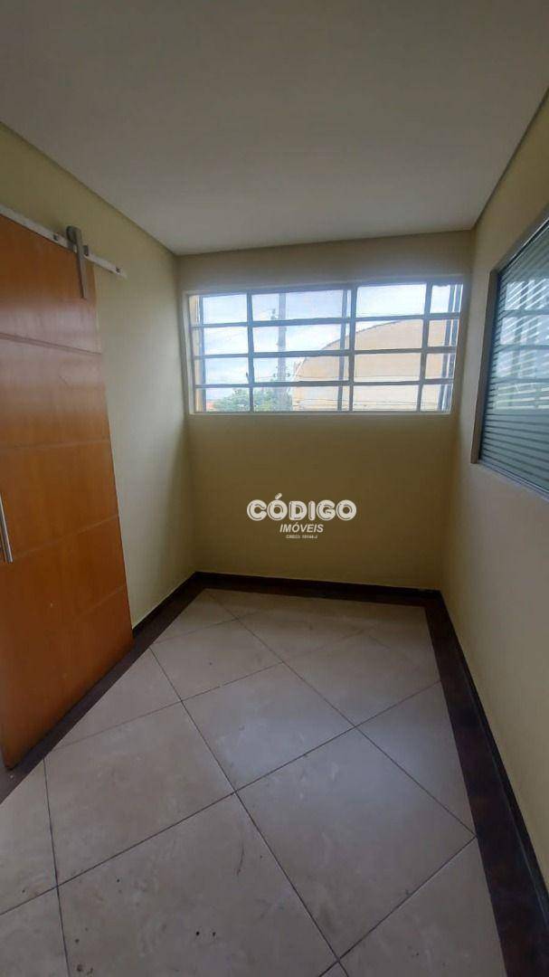 Depósito-Galpão-Armazém para alugar, 2500m² - Foto 6