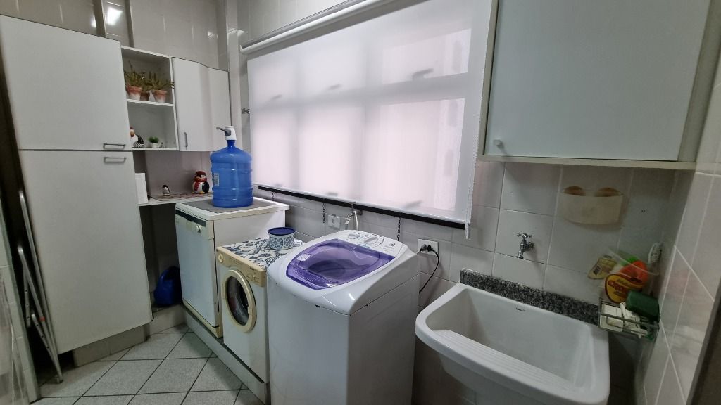 Apartamento à venda com 3 quartos, 130m² - Foto 22