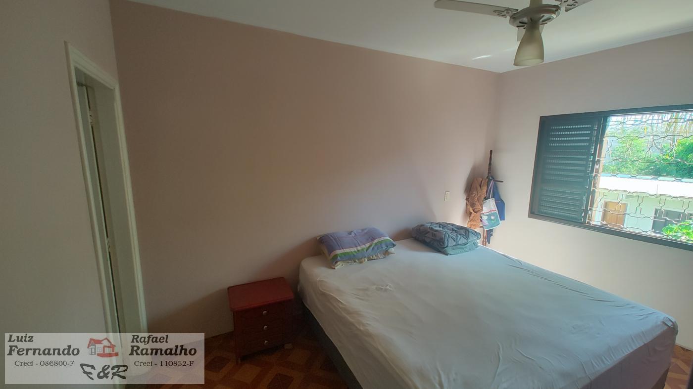 Casa à venda com 3 quartos, 400m² - Foto 15