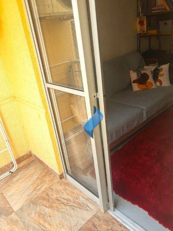 Apartamento à venda e aluguel com 2 quartos, 50m² - Foto 22