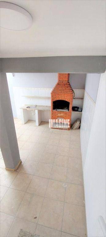 Sobrado à venda com 3 quartos, 190m² - Foto 11